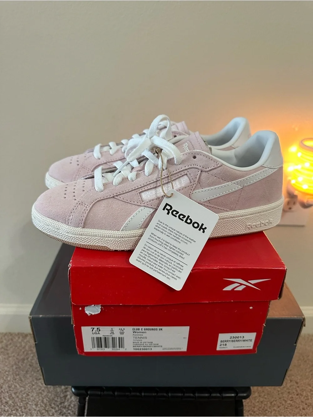 Reebok Club C Grounds UK, Women's Suede Sneakers - Berry/Berry/White, Size 7.5